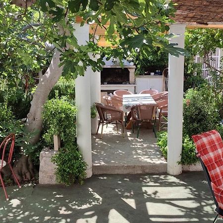 Apartmani Vinko Бол Экстерьер фото