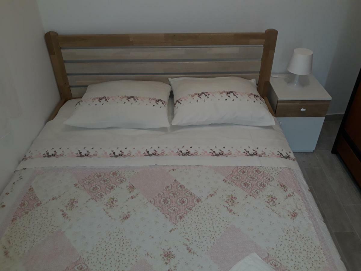 Apartmani Vinko Бол Экстерьер фото